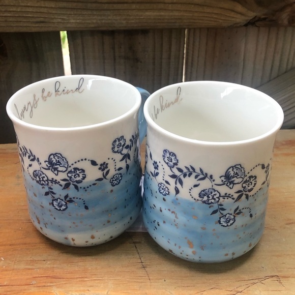 Set of 2 Belle Maison Always Be Kind Blue & White Floral Coffee Mugs with Tags - Picture 3 of 7
